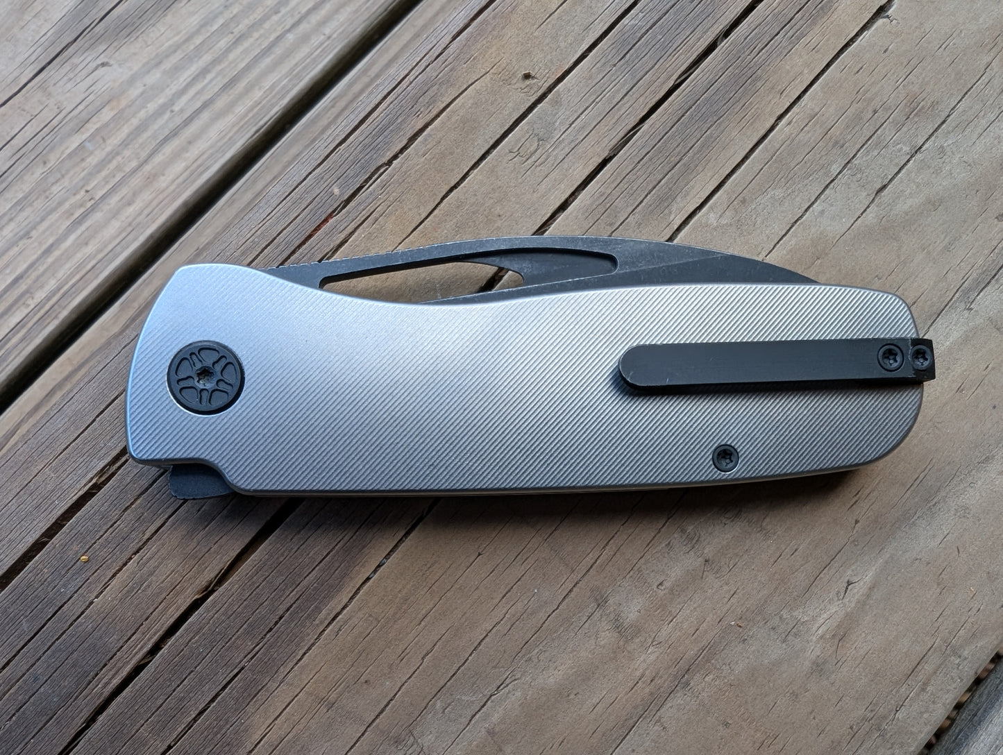 Tempest Jetstream Reverse Tux Version