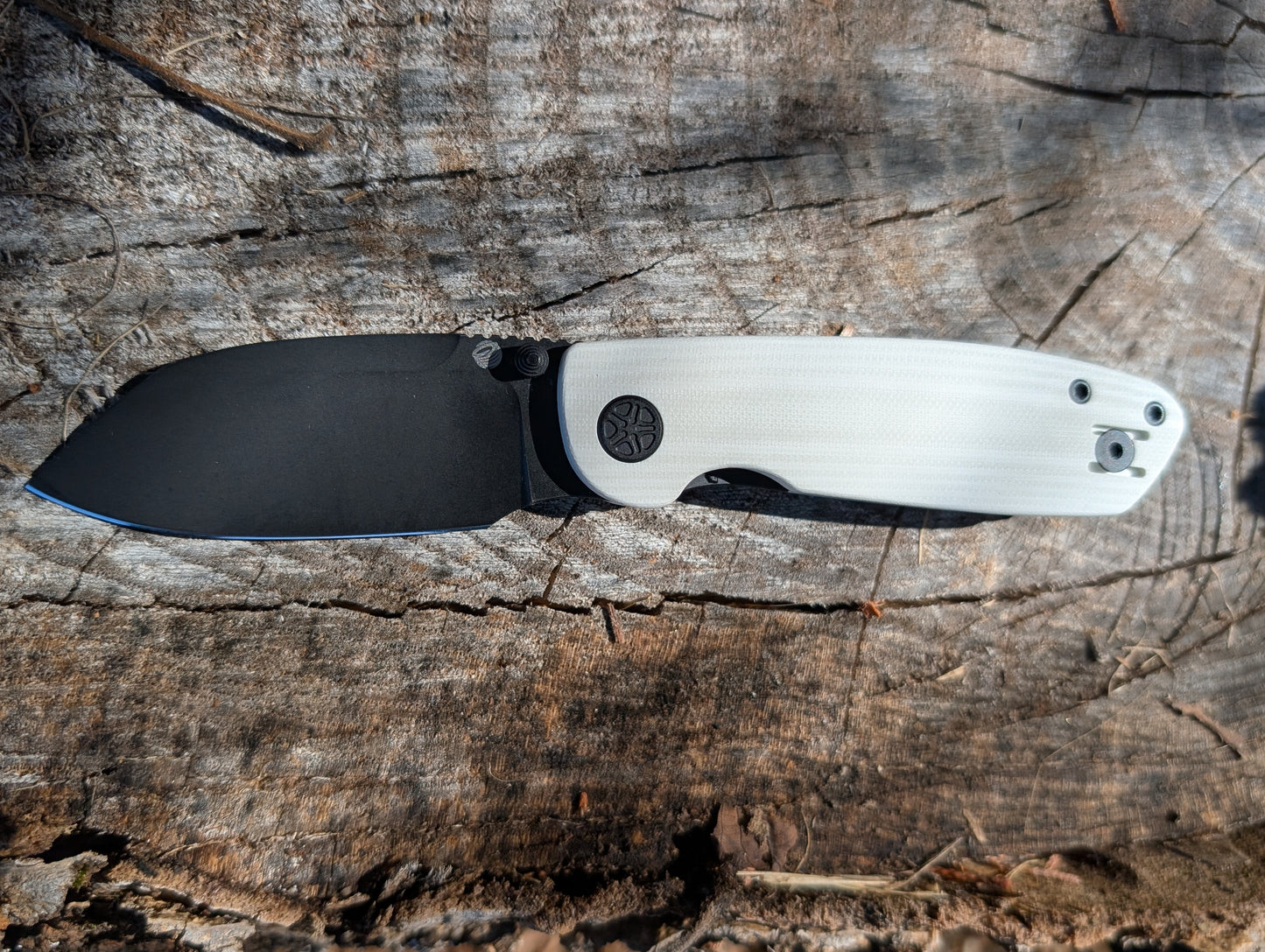 Tempest Microburst Monochrome Version